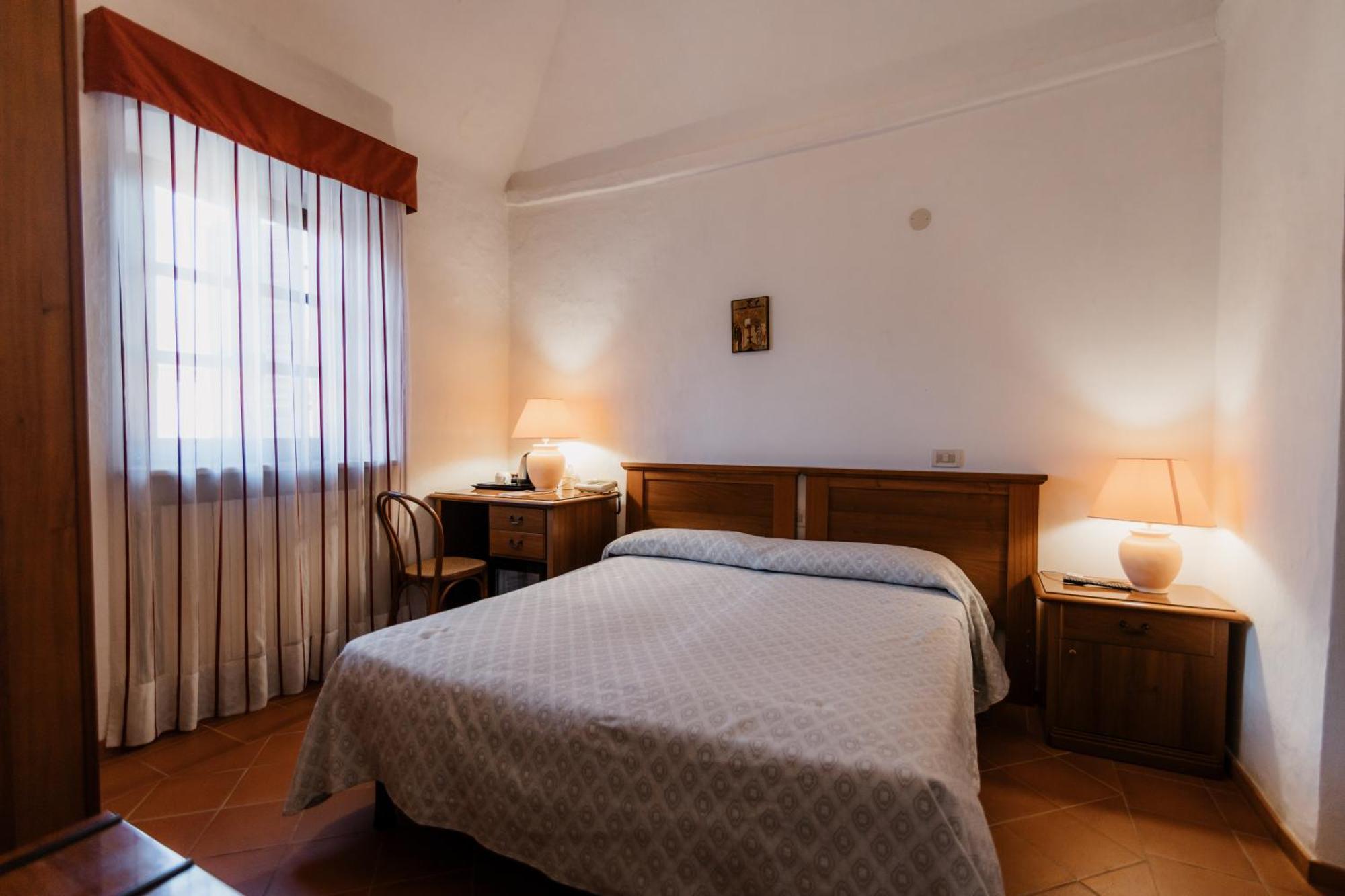 Casa Regina Montis Regalis Hotel Vicoforte Exterior photo