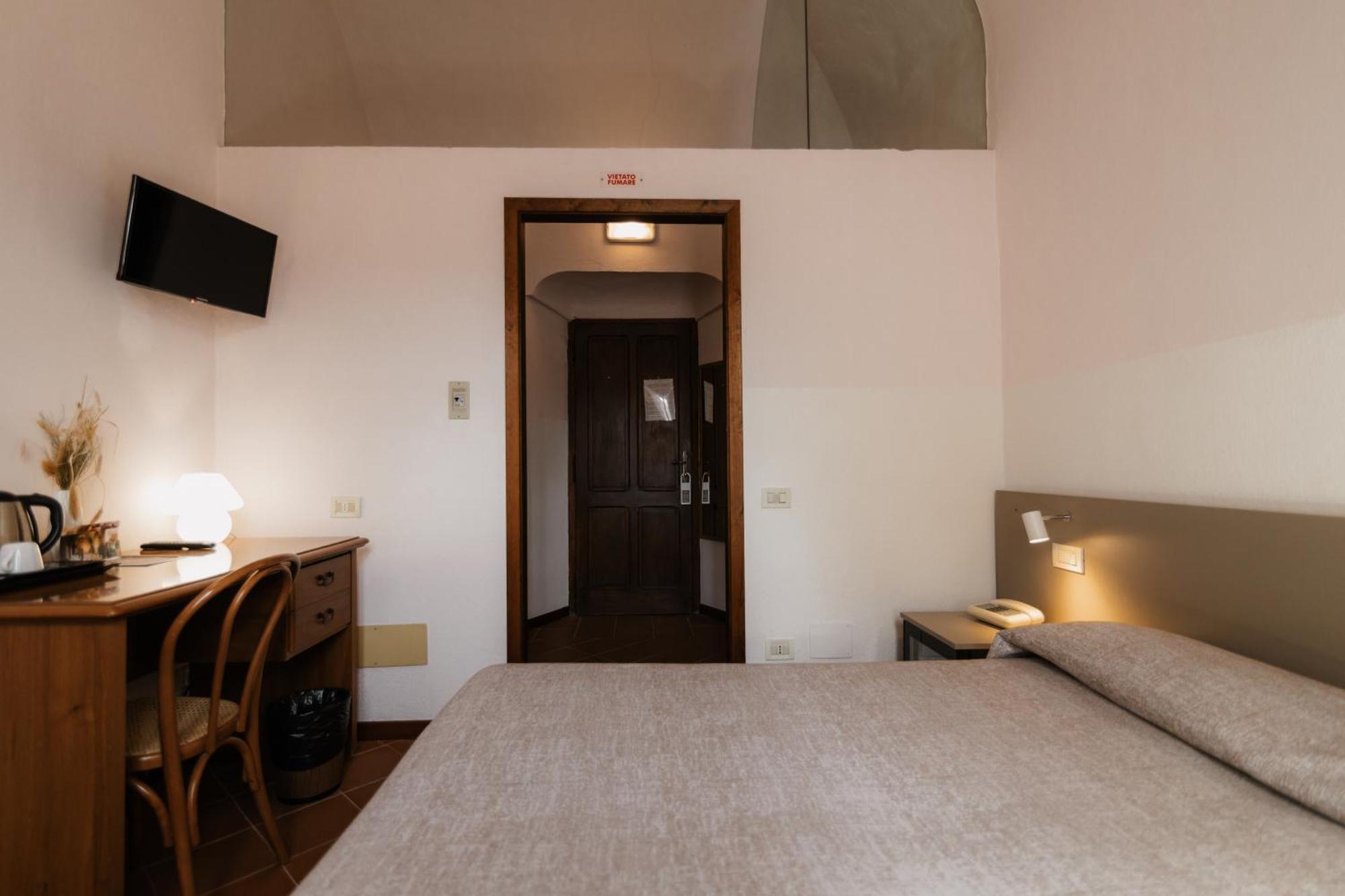 Casa Regina Montis Regalis Hotel Vicoforte Exterior photo